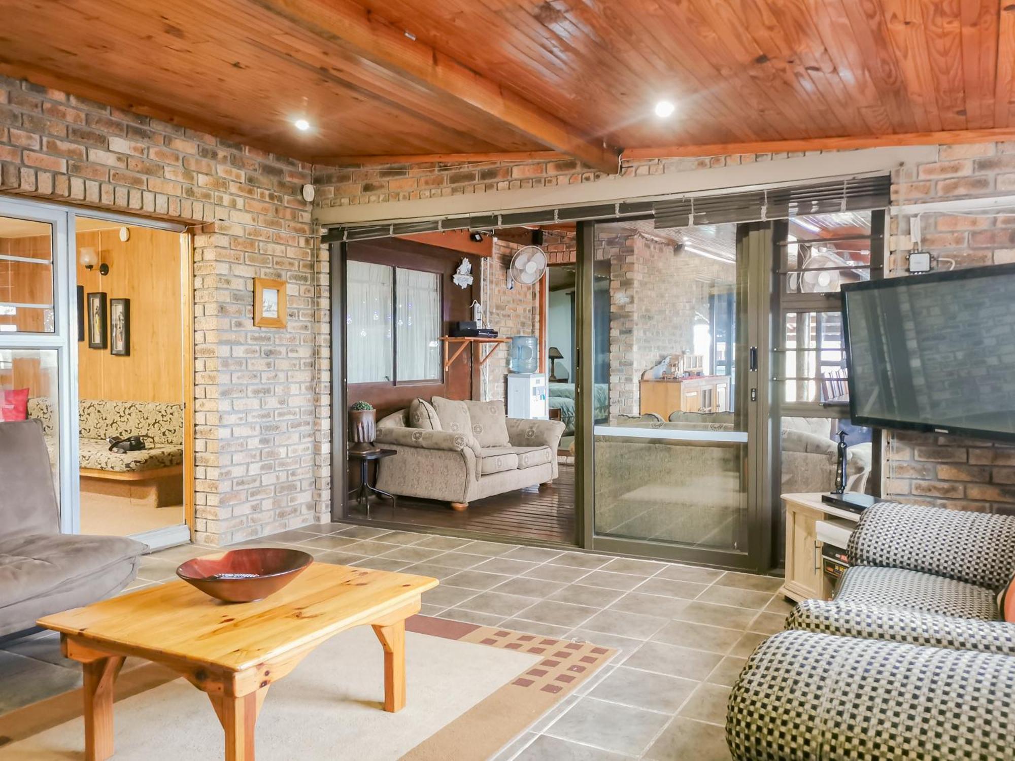 Seaviews Holiday Resort Jeffreys Bay Exterior photo